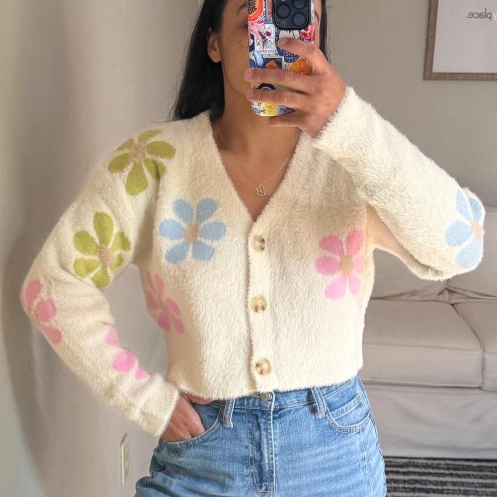 LUSH Cream Cropped Vneck Pastel Floral Print Cardigan